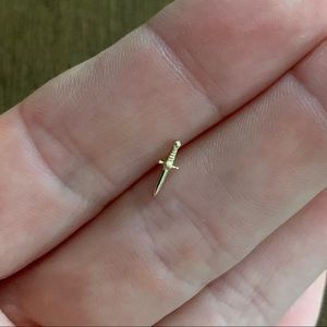 BVLA 9mm 14k yellow gold slasher dagger end